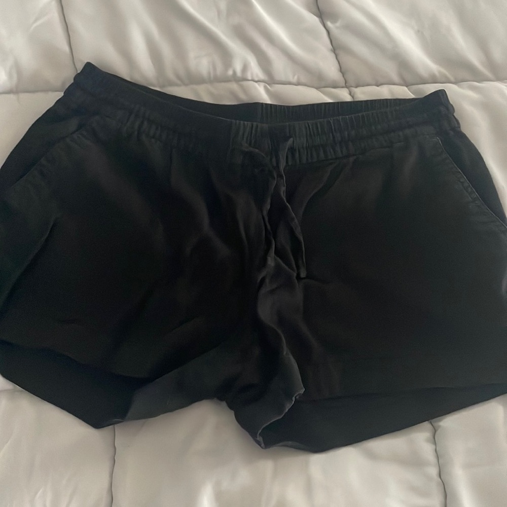 3 pairs of Old Navy Linen shorts